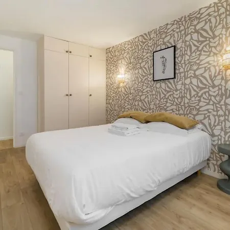 Spacious In Opera With 3bdr For 6pax Apartment